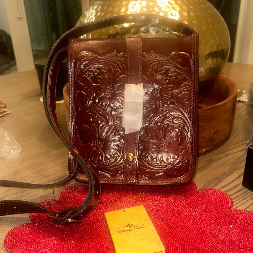 Patricia Nash Brown Embossed Crossbody Bag - Picture 2 of 12